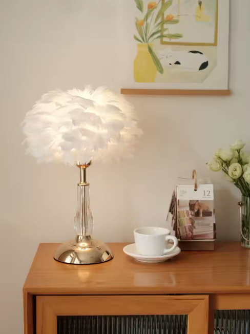 Everlight Typhoon TA-013 Llambë Tavoline për Dhomë Gjumi LED 6–10W 220V